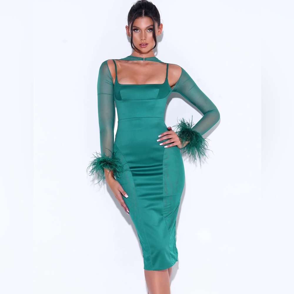 Miss Circle Oaklie Emerald Green Satin Mesh Sleeve Dress with feather never worn